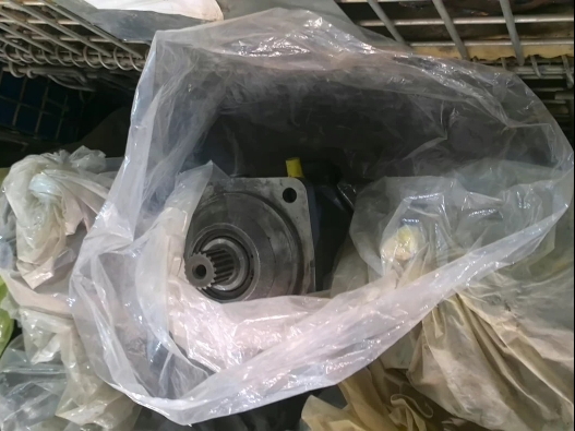 Rexroth R902078677 Piston Motor A6VM107HA1U2/63W-VZB380HA-SK